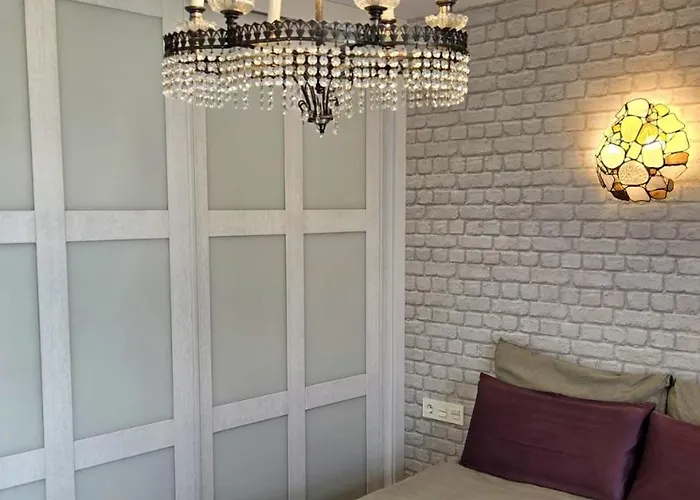 Apartment Elegant For 4 With Wifi, Parking And Private Pool